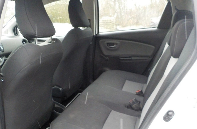 Toyota Yaris cena 34900 przebieg: 30137, rok produkcji 2018 z Ożarów Mazowiecki małe 326